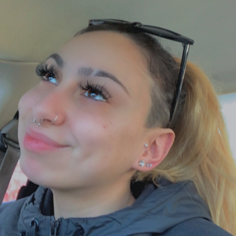 Meet your Posher, Savannah